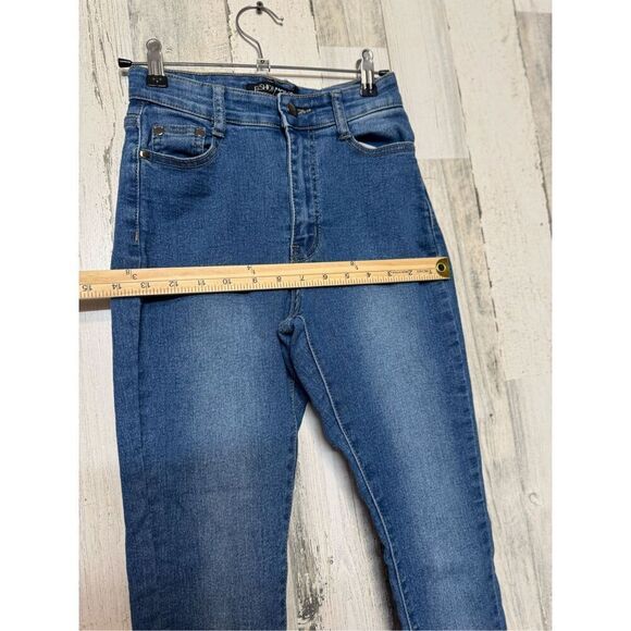 Fashion nova high rise skinny jeans - Picture 5 of 7